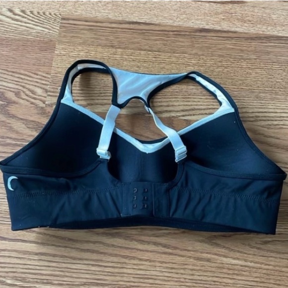 Zyia Olive and Peach color block bra - Picture 4 of 6